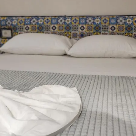 Sunny Loft 아파트