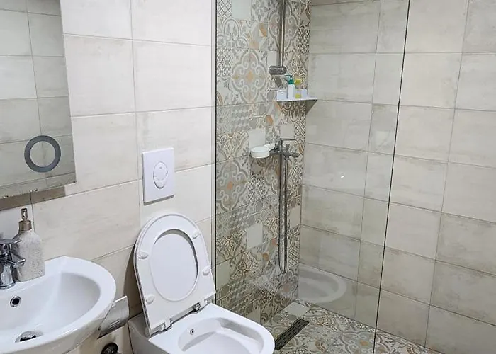 Sunny Loft アパート