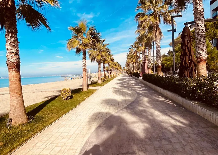 アパート Sunny Loft ゴーレム